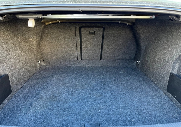 Volkswagen Passat cena 13900 przebieg: 344471, rok produkcji 2007 z Poznań małe 106